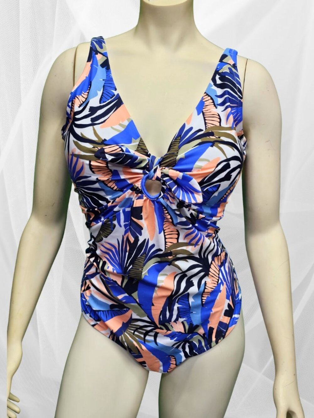 NWT Raisins Curve Muna One Piece Swimsuit Tropical Print
